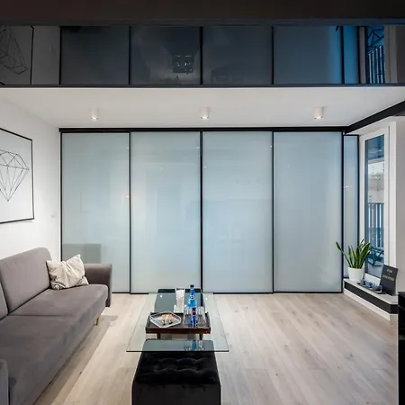 Apartament Diamonds