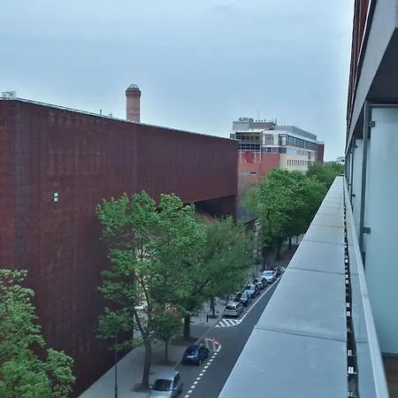 Apartment Diamonds *